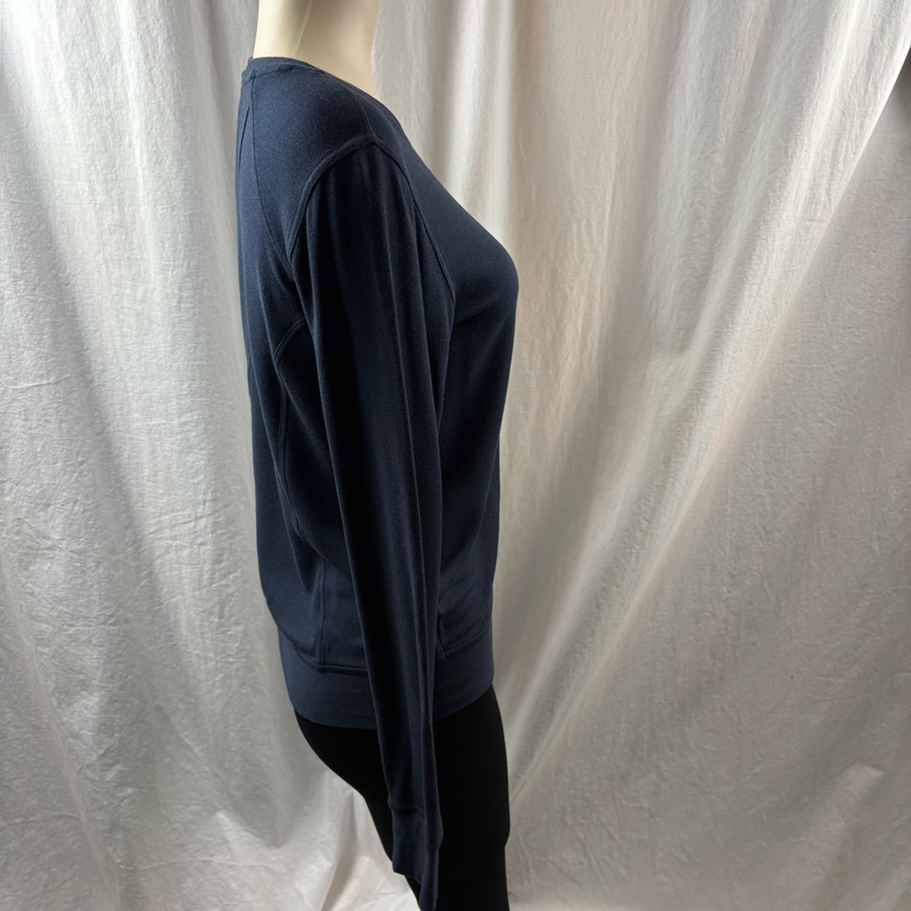 Kit and Ace Navy Long-Sleeve Crewneck Top S/M - Picture 3 of 6